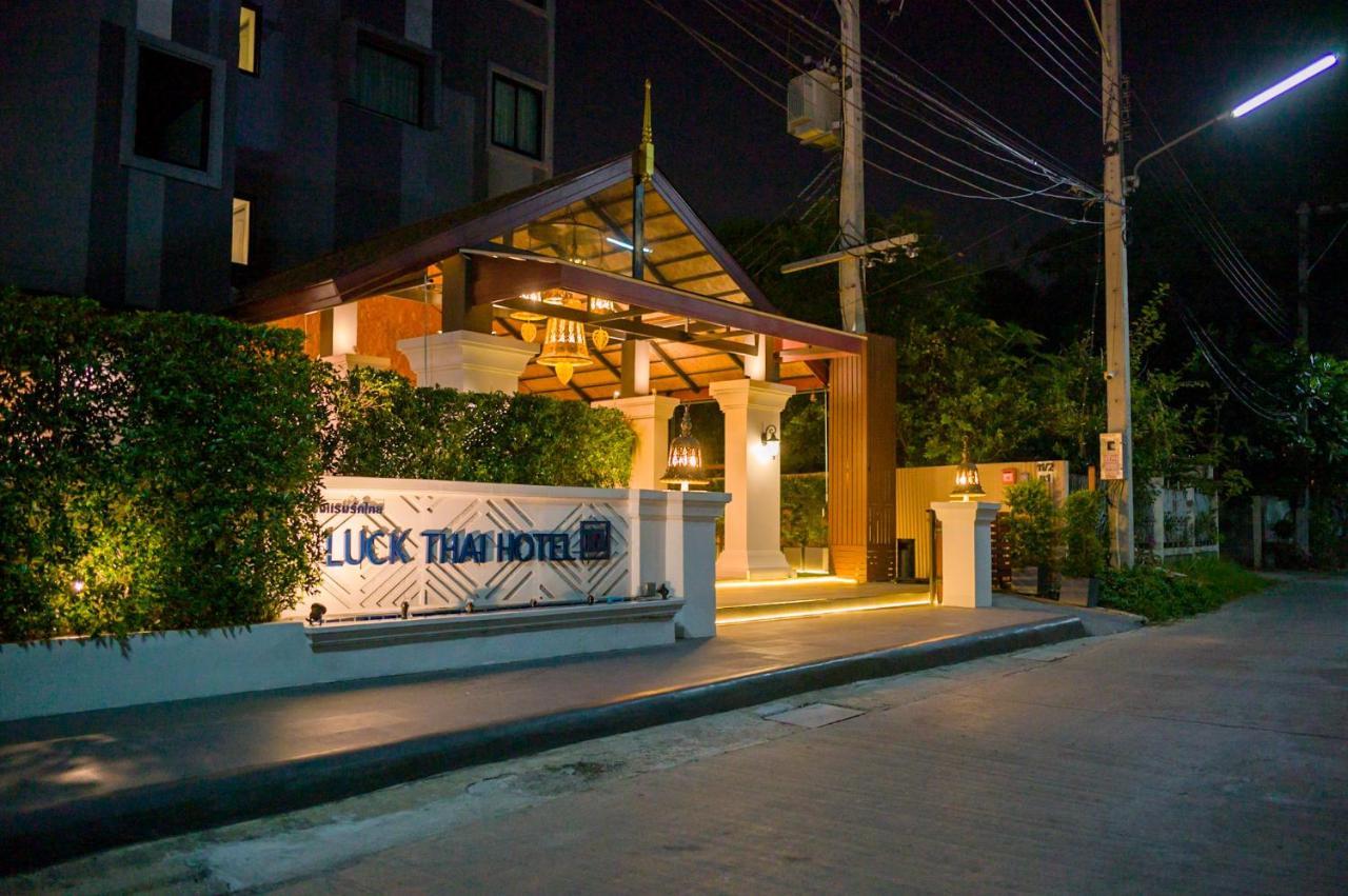 Luck Thai Hotel Chiang Mai Exterior foto